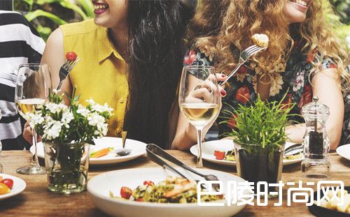 如何在家中开品酒会？