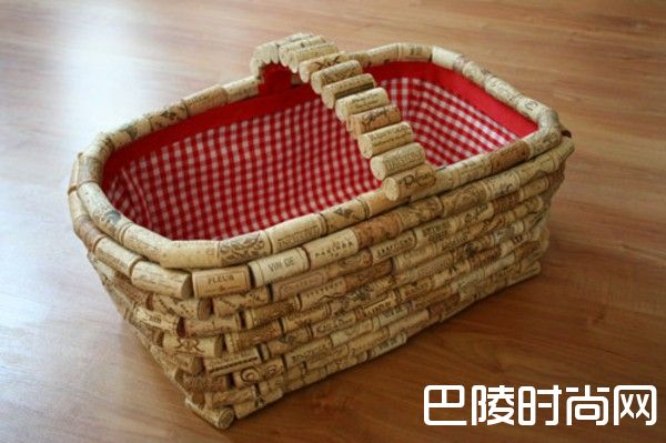 创意家具：瓶塞够多你就这么玩！