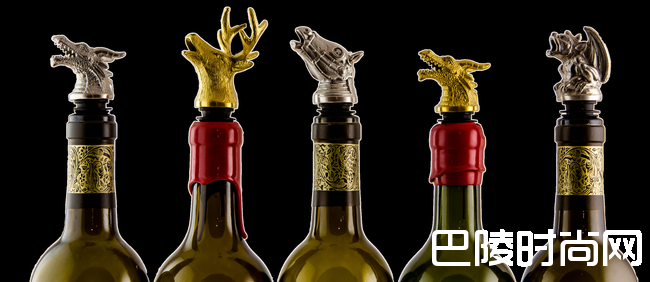 尴尬：为什么我的酒老是倒洒！