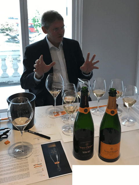 凯歌香槟发布特级干型极老香槟 凯歌香槟发布特级干型极老香槟