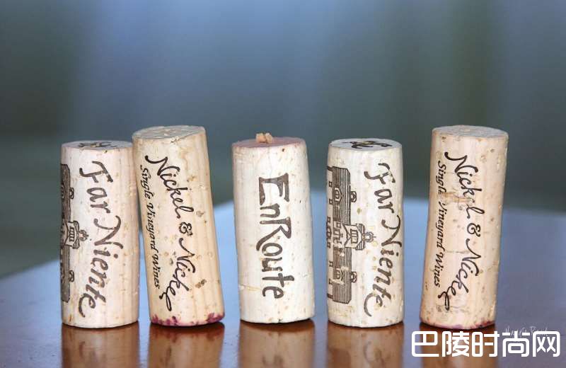 橡木塞的艺术之旅