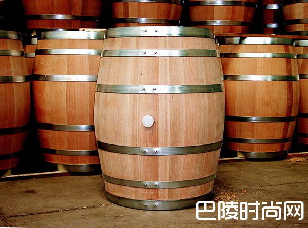 不锈钢桶VS橡木桶，你知道多少？
