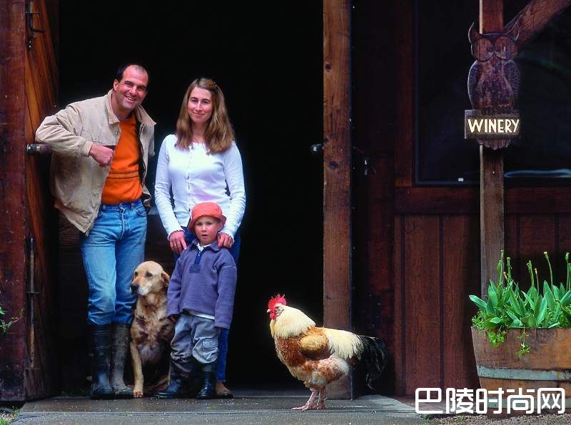 图说：生活在酒庄的可爱生灵