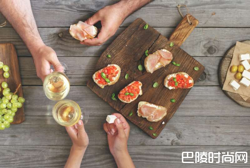 不知道葡萄酒该如何搭配日常餐食?看过来! 不知道葡萄酒该如何搭配日常餐食?看过来!