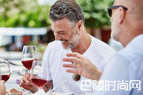 除了香气,葡萄酒带来的哪些感官也影响着其品质? 除了香气,葡萄酒带来的哪些感官也影响着其品质?