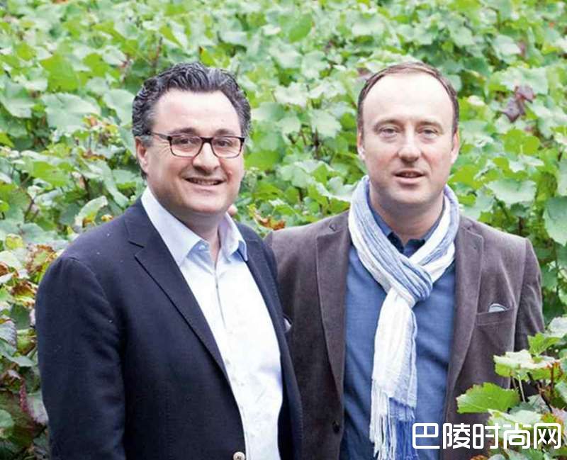 奢华的洋范儿姿势：开瓶玻尔科夫香槟