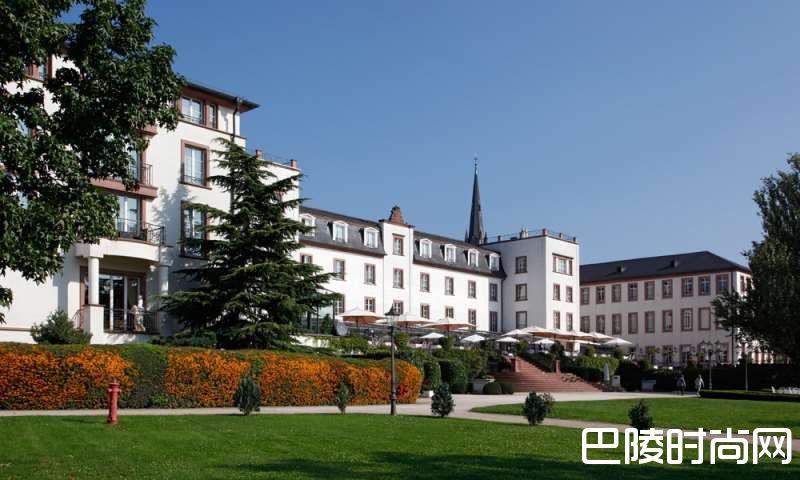 德国名庄莱茵豪森城堡庄主做客红酒世界直播间