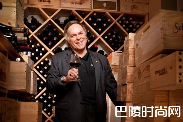 左右着葡萄酒世界的酒评家们