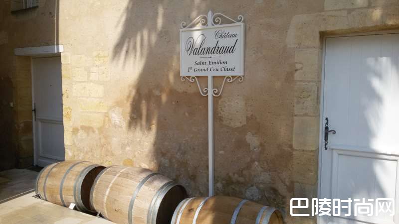 从门外汉到巅峰传奇：让-吕克&middot;图内文