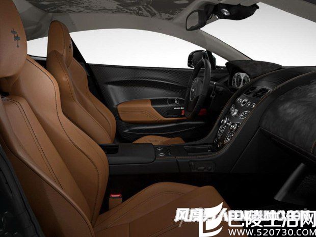 马丁V12 Vantage S Spitfire 80特别版内饰