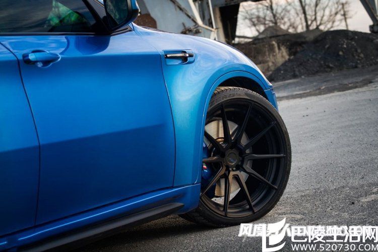 宝马X6 M改装轮子