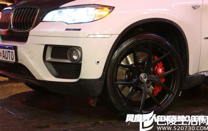 宝马X6 22寸轮毂