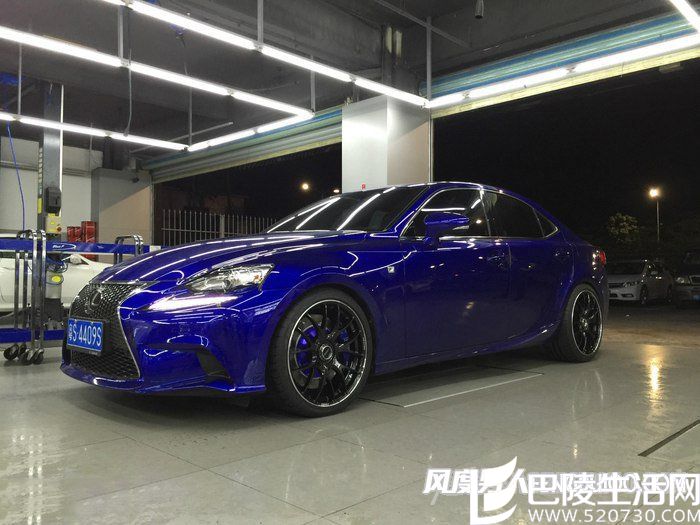 轮毂显得更加的饱满