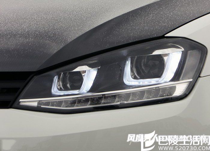 大众高尔夫7改装大灯