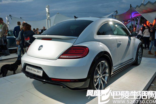 大众2017款甲壳虫白色 大众2017款甲壳虫白色
