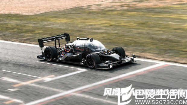 无人驾驶赛车DevBot外观