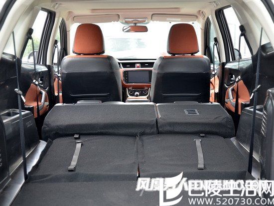 北汽幻速S3L后备箱 北汽幻速S3L后备箱