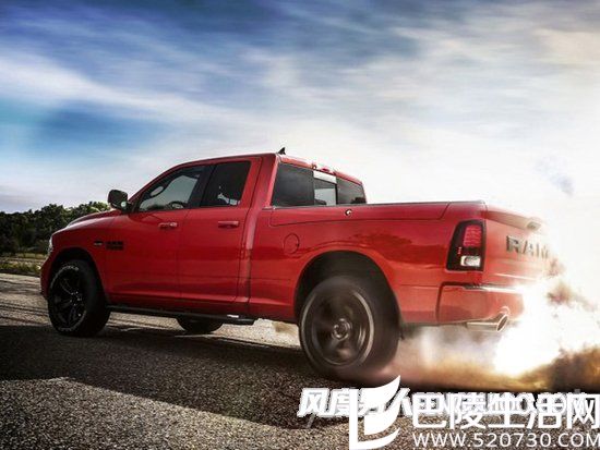 道奇Ram 1500 暗夜版配置