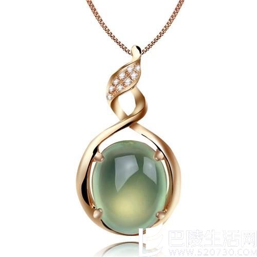 葡萄石吊坠搭配什么项链比较好? 葡萄石吊坠搭配什么项链比较好?