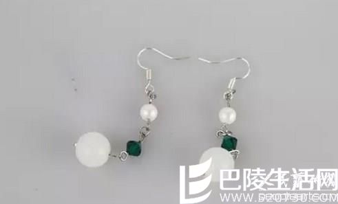 图解自制猫眼石耳环的方法  