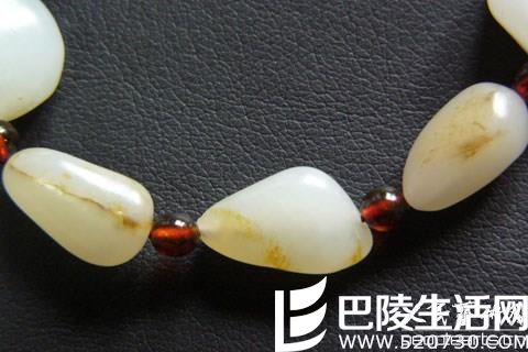 新疆和田玉籽料原石图片与鉴别方法 新疆和田玉籽料原石图片与鉴别方法