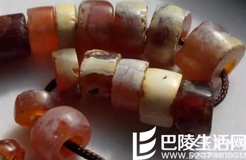 五招教你如何鉴别千年老玛瑙珠子