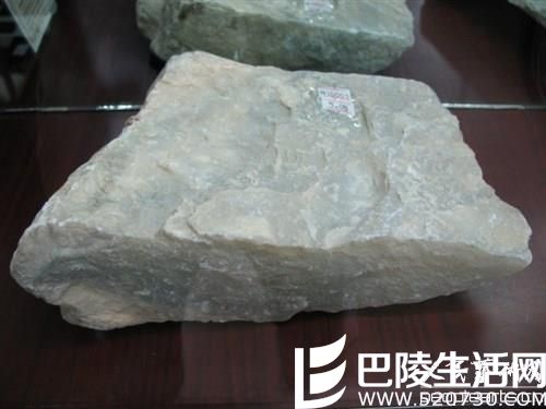 如何鉴别昆仑玉原石