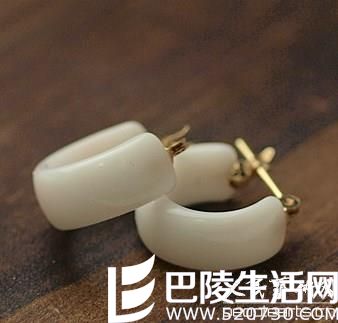 常见的红珊瑚饰品款式有哪些?红珊瑚饰品图片欣赏 常见的红珊瑚饰品款式有哪些?红珊瑚饰品图片欣赏