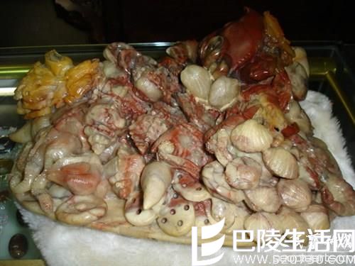 用价值2000多万人民币玉石雕刻而成的一桌满汉全席【高...