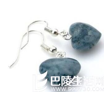 常见的红珊瑚饰品款式有哪些?红珊瑚饰品图片欣赏 常见的红珊瑚饰品款式有哪些?红珊瑚饰品图片欣赏