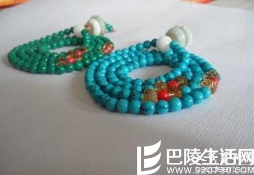 孔雀石与绿松石哪个好? 孔雀石与绿松石哪个好?