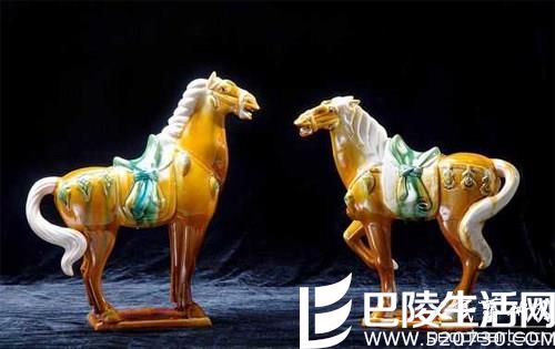 马俑唐三彩的真假鉴别介绍 马俑唐三彩的真假鉴别介绍