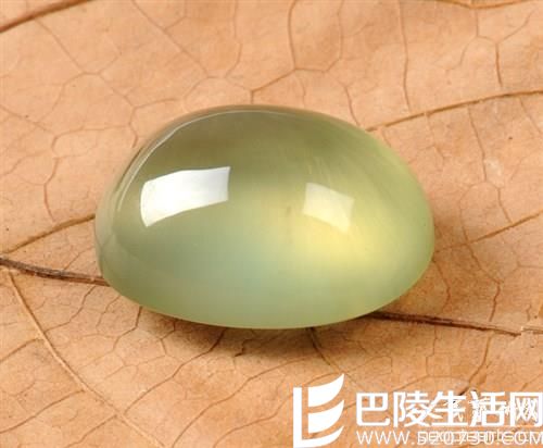 分辨葡萄石好坏的几点技巧 分辨葡萄石好坏的几点技巧