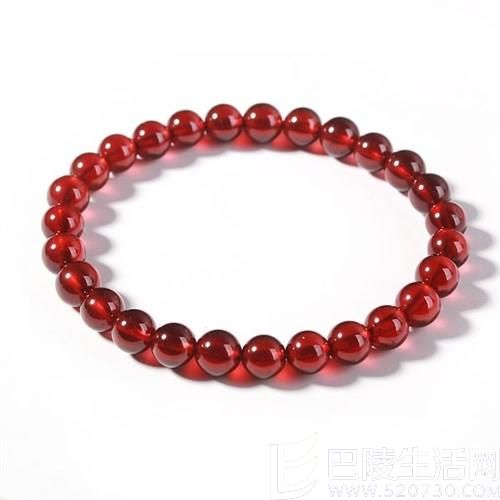 石榴石为何被誉为“传奇的水晶” 石榴石为何被誉为“传奇的水晶”