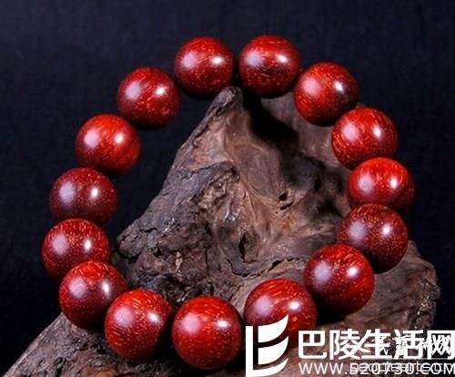 极品印度小叶紫檀手串应具备哪些条件? 极品印度小叶紫檀手串应具备哪些条件?