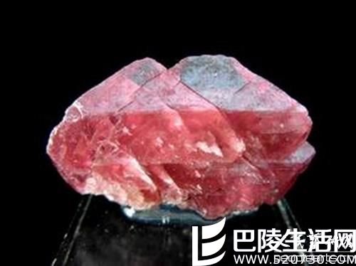 红纹石是水晶吗？红纹石原石图片欣赏