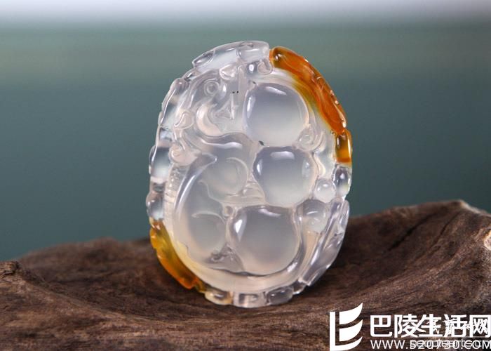 冰彩玉髓一般值多少钱? 玉髓和玛瑙哪个比较好? 冰彩玉髓一般值多少钱? 玉髓和玛瑙哪个比较好?