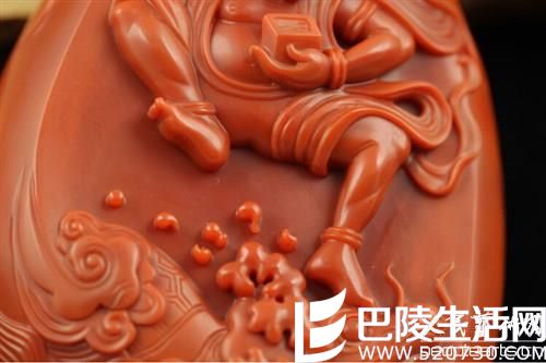 南红玛瑙冻料和红白料的区别