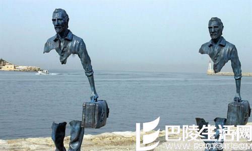 全球各地奇葩雕塑 节操碎一地 全球各地奇葩雕塑 节操碎一地