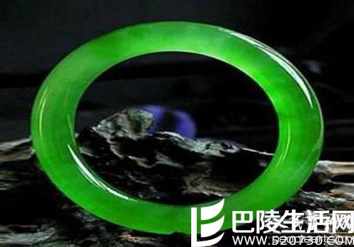 什么是老坑翡翠 老坑翡翠怎么鉴定拍卖 什么是老坑翡翠 老坑翡翠怎么鉴定拍卖