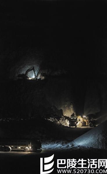 河北三河矿山被盗10万吨 给京津带来空气污染加重雾霾