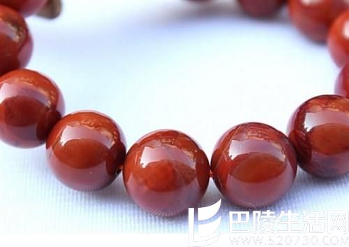 南红玛瑙能不能用油保养？