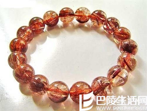 红发晶手链戴哪只手？