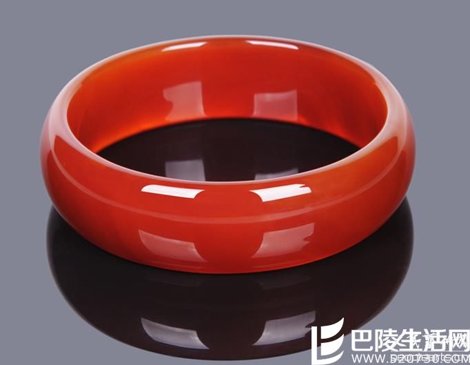 具有收藏价值的玛瑙的鉴别? 如何保养玛瑙手镯? 具有收藏价值的玛瑙的鉴别? 如何保养玛瑙手镯?