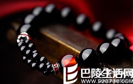 佩戴黑玛瑙手链的好处的介绍 黑玛瑙可避邪吗? 佩戴黑玛瑙手链的好处的介绍 黑玛瑙可避邪吗?