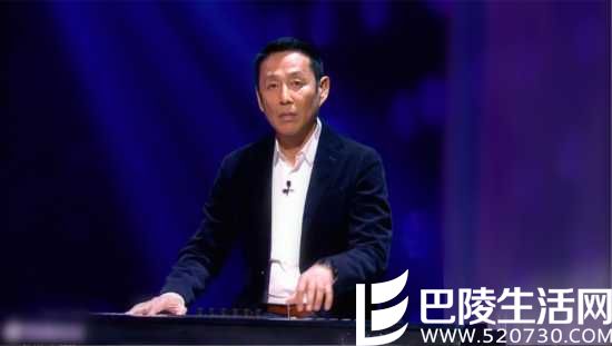陈道明跨年弹钢琴 陈道明老婆杜宪个人资料及离开央视原因