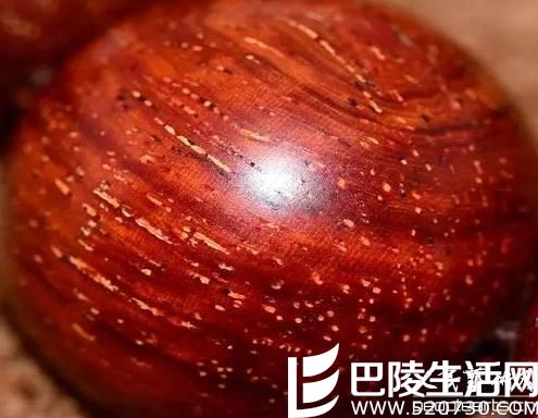 爆金星小叶紫檀的真假图片对比 小叶紫檀有什么功效? 爆金星小叶紫檀的真假图片对比 小叶紫檀有什么功效?