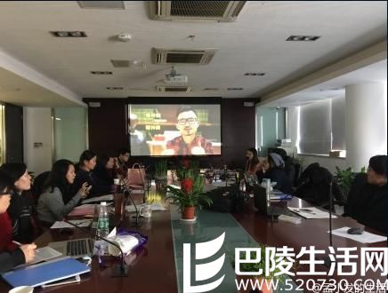 孟非新年晒办公室 孟非女儿近照曝光 孟非新年晒办公室 孟非女儿近照曝光