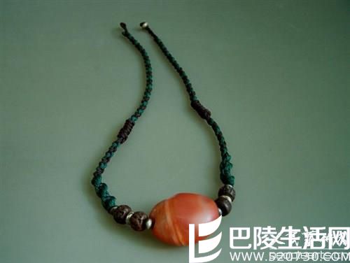 玛瑙项链挑选、搭配方法  教你如何一秒变女神