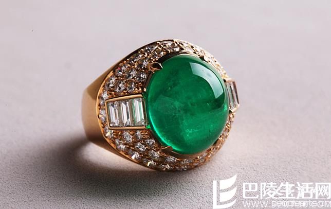 祖母绿图片 祖母绿的鉴别方法的介绍 祖母绿图片 祖母绿的鉴别方法的介绍